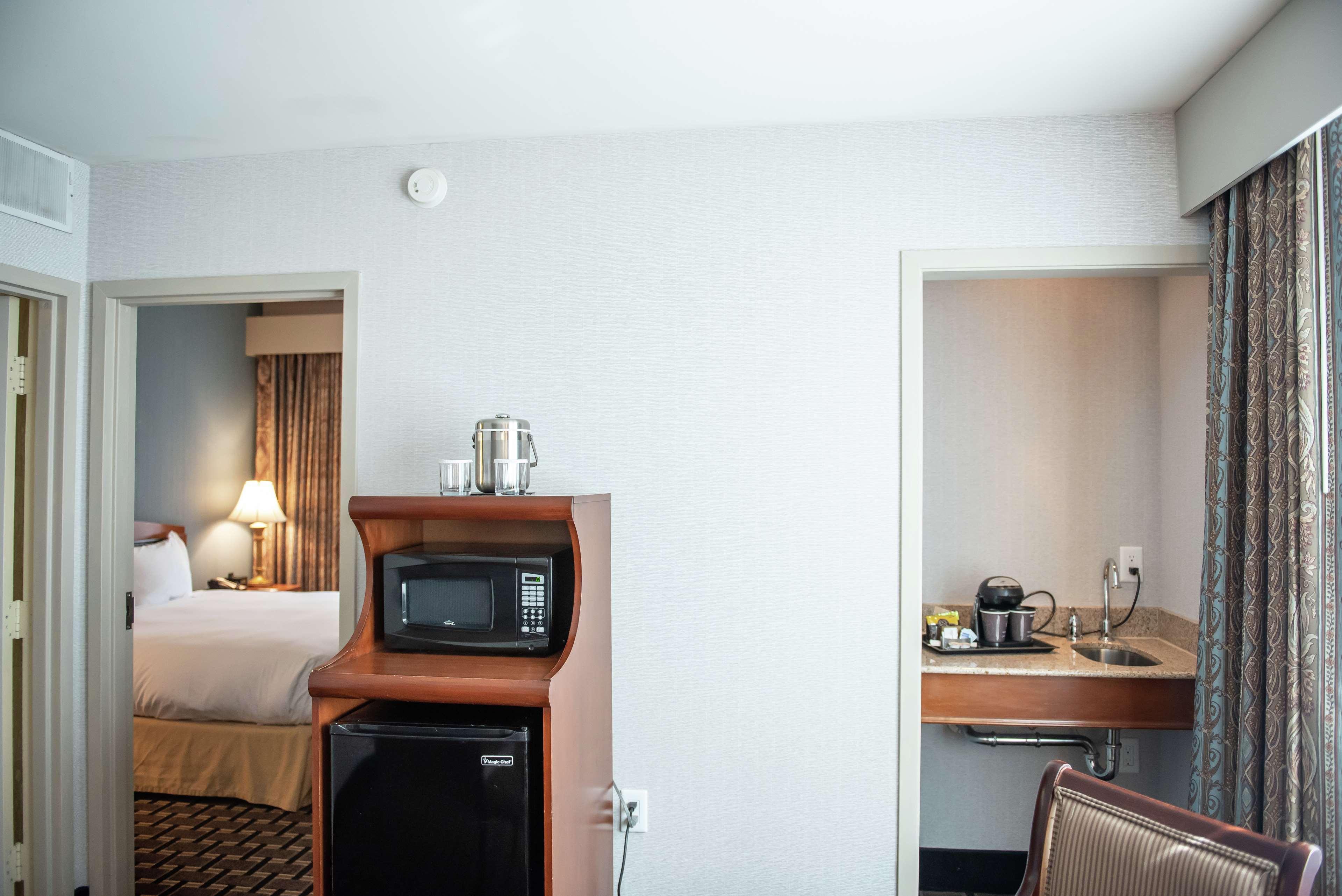 Inn At The Colonnade Baltimore - A Doubletree By Hilton Hotel Dış mekan fotoğraf