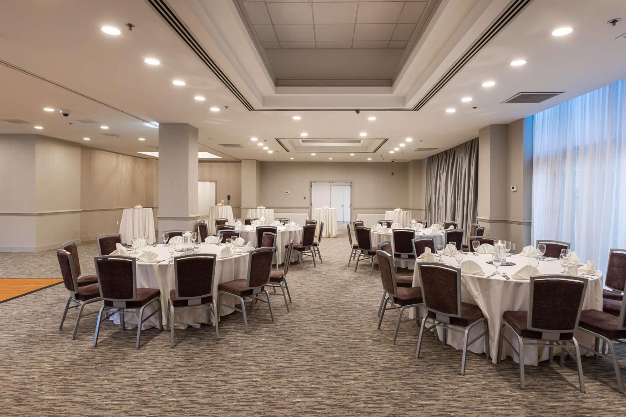 Inn At The Colonnade Baltimore - A Doubletree By Hilton Hotel Dış mekan fotoğraf